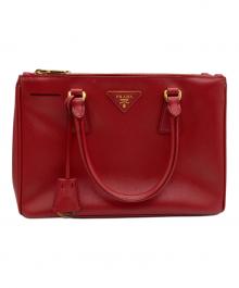 PRADA（プラダ）の古着「2WAYハンドバッグ」｜レッド