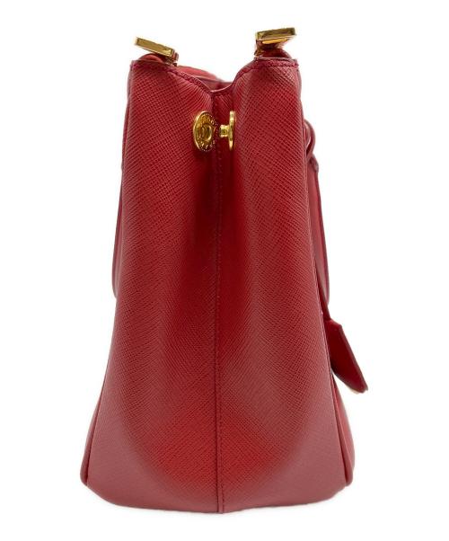 PRADA（プラダ）PRADA (プラダ) 2WAYハンドバッグ レッドの古着・服飾アイテム