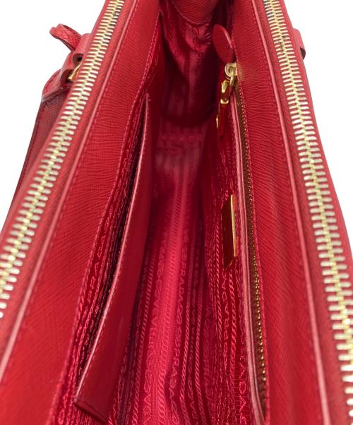 PRADA（プラダ）PRADA (プラダ) 2WAYハンドバッグ レッドの古着・服飾アイテム