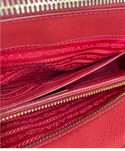 PRADA（プラダ）PRADA (プラダ) 2WAYハンドバッグ レッドの古着・服飾アイテム