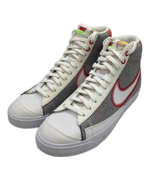 NIKE（ナイキ）NIKE (ナイキ) ハイカットスニーカー ホワイト サイズ:29の古着・服飾アイテム