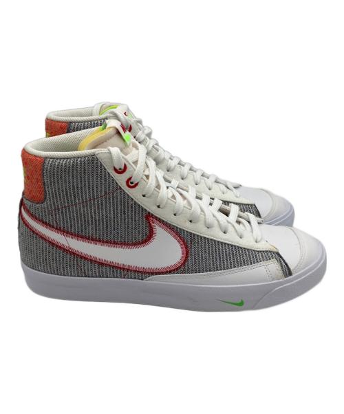 NIKE（ナイキ）NIKE (ナイキ) ハイカットスニーカー ホワイト サイズ:29の古着・服飾アイテム