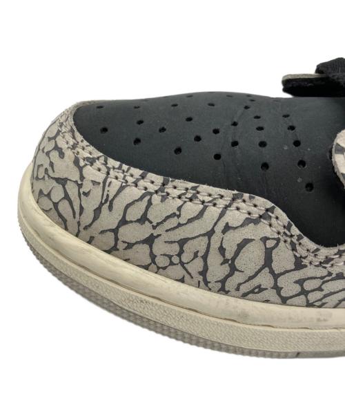 NIKE（ナイキ）NIKE (ナイキ) スニーカー ブラック×グレー サイズ:28の古着・服飾アイテム