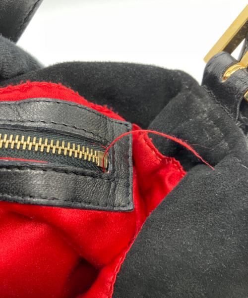 FENDI（フェンディ）FENDI (フェンディ) ショルダーバッグ ブラックの古着・服飾アイテム