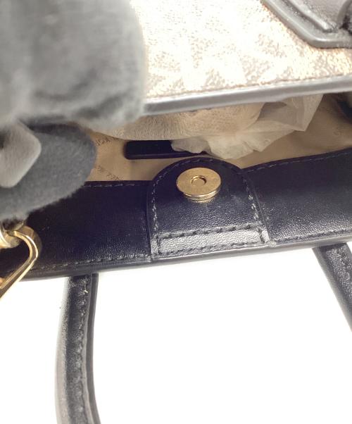 MICHAEL KORS（マイケル・コース）MICHAEL KORS (マイケル・コース) ショルダーポーチ ブラウンの古着・服飾アイテム