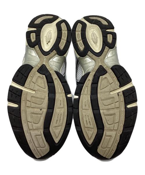 asics（アシックス）asics (アシックス) スニーカー ブラック×ホワイト サイズ:29の古着・服飾アイテム