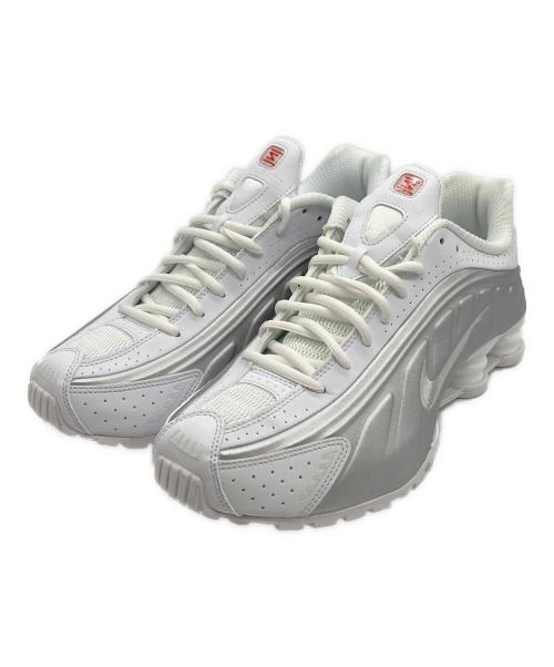 NIKE（ナイキ）NIKE (ナイキ) ローカットスニーカー ホワイト サイズ:27の古着・服飾アイテム