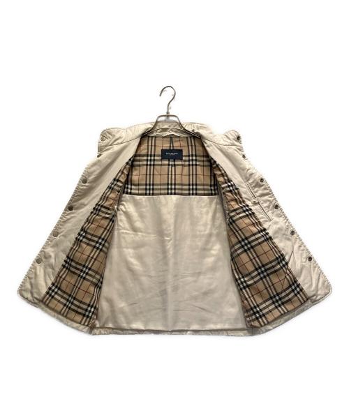 BURBERRY LONDON（バーバリーロンドン）BURBERRY LONDON (バーバリーロンドン) 中綿ベスト ホワイト サイズ:Mの古着・服飾アイテム
