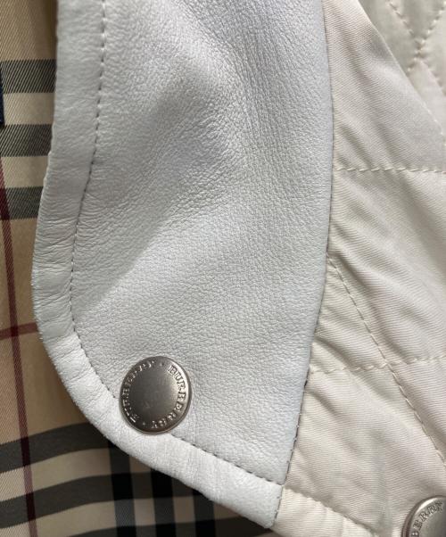 BURBERRY LONDON（バーバリーロンドン）BURBERRY LONDON (バーバリーロンドン) 中綿ベスト ホワイト サイズ:Mの古着・服飾アイテム