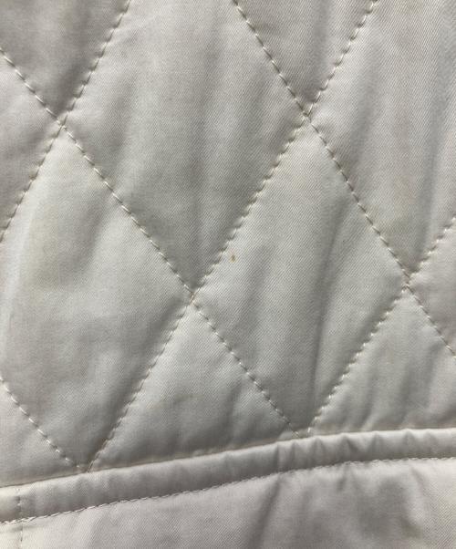 BURBERRY LONDON（バーバリーロンドン）BURBERRY LONDON (バーバリーロンドン) 中綿ベスト ホワイト サイズ:Mの古着・服飾アイテム