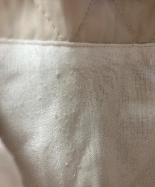 BURBERRY LONDON（バーバリーロンドン）BURBERRY LONDON (バーバリーロンドン) 中綿ベスト ホワイト サイズ:Mの古着・服飾アイテム
