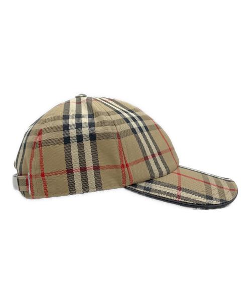 BURBERRY LONDON（バーバリーロンドン）BURBERRY LONDON (バーバリーロンドン) ベースボールキャップ ベージュ 未使用品の古着・服飾アイテム