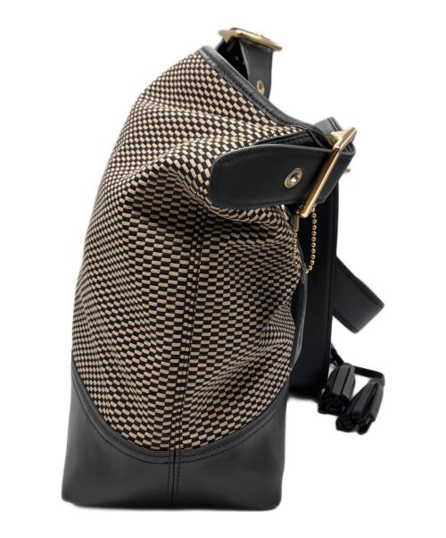 COACH（コーチ）COACH (コーチ) ショルダーバッグ ベージュ×ブラックの古着・服飾アイテム
