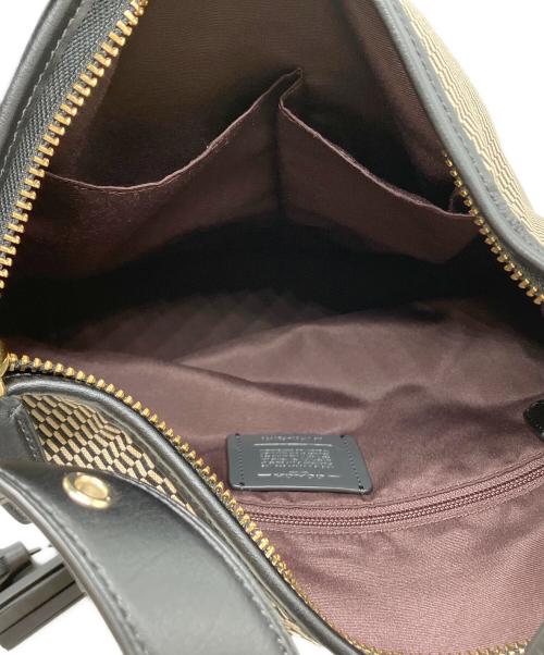 COACH（コーチ）COACH (コーチ) ショルダーバッグ ベージュ×ブラックの古着・服飾アイテム