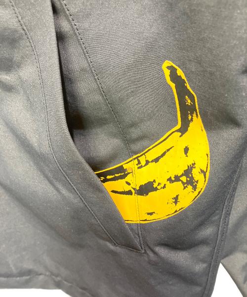 UNIQLO（ユニクロ）UNIQLO (ユニクロ) KAWS+WARHOL コーチジャケット ブラック サイズ:L 未使用品の古着・服飾アイテム