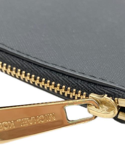 MICHAEL KORS（マイケル・コース）MICHAEL KORS (マイケル・コース) クラッチバッグ ブラックの古着・服飾アイテム