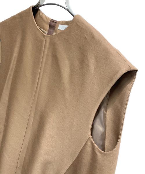 LOHEN（ローヘン）LOHEN (ローヘン) バックフォルムロングワンピース ブラウン サイズ:FREEの古着・服飾アイテム