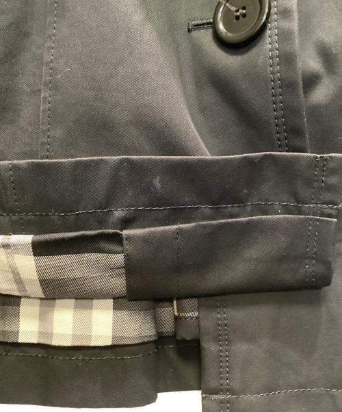 BURBERRY BLUE LABEL（バーバリー ブルー レーベル）BURBERRY BLUE LABEL (バーバリー ブルー レーベル) トレンチコート ブラック サイズ:Lの古着・服飾アイテム