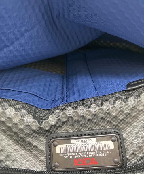 TUMI（トゥミ）TUMI (トゥミ) ショルダーバッグ ブラック×ブルー×グレーの古着・服飾アイテム