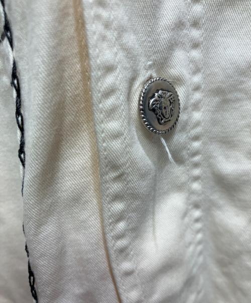 VERSACE JEANS COUTURE（ヴェルサーチ ジーンズクチュール）VERSACE JEANS COUTURE (ヴェルサーチ ジーンズクチュール) 長袖シャツ ベージュ サイズ:Mの古着・服飾アイテム