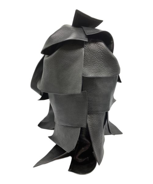 michiamo（ミキアモ）michiamo (ミキアモ) フリルレザーショルダーバッグ ブラックの古着・服飾アイテム