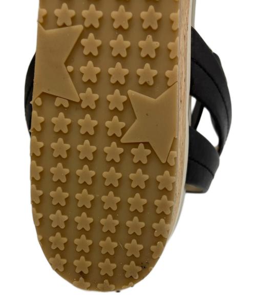 JIMMY CHOO（ジミーチュウ）JIMMY CHOO (ジミーチュウ) アンクルストラップサンダル ベージュ×ブラック サイズ:40の古着・服飾アイテム