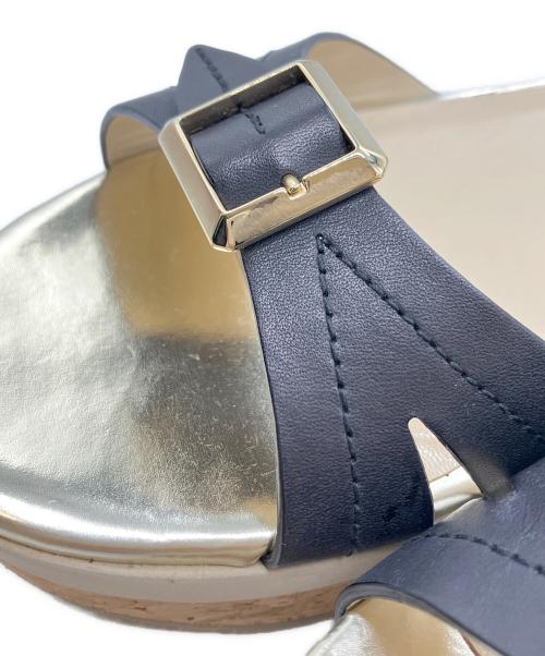 JIMMY CHOO（ジミーチュウ）JIMMY CHOO (ジミーチュウ) アンクルストラップサンダル ベージュ×ブラック サイズ:40の古着・服飾アイテム