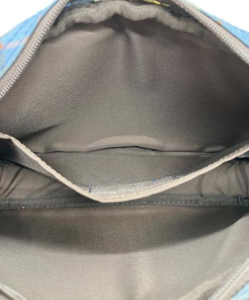 BURBERRY BLUE LABEL（バーバリー ブルー レーベル）BURBERRY BLUE LABEL (バーバリー ブルー レーベル) アクセサリーポーチ ブルーの古着・服飾アイテム