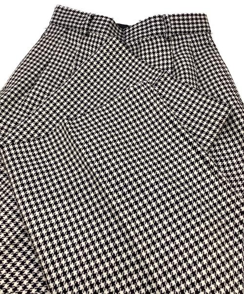 MACKINTOSH（マッキントッシュ）MACKINTOSH (マッキントッシュ) パンツ ホワイト×ブラック サイズ:8の古着・服飾アイテム