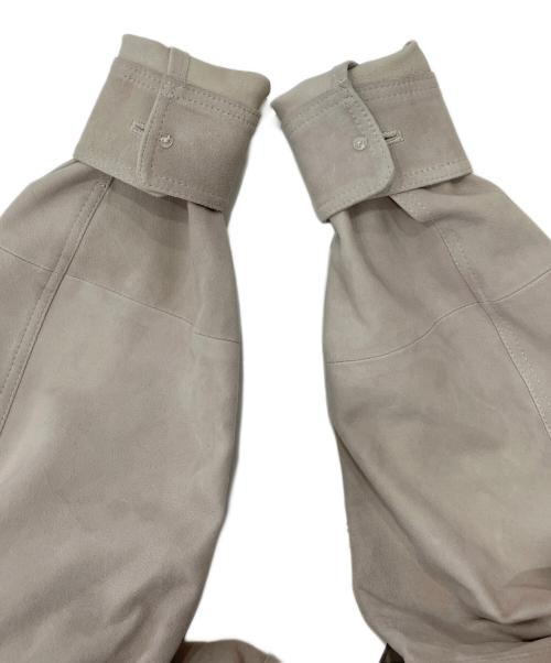 Whim Gazette（ウィムガゼット）Whim Gazette (ウィムガゼット) レザーシャツ ベージュ サイズ:Fの古着・服飾アイテム