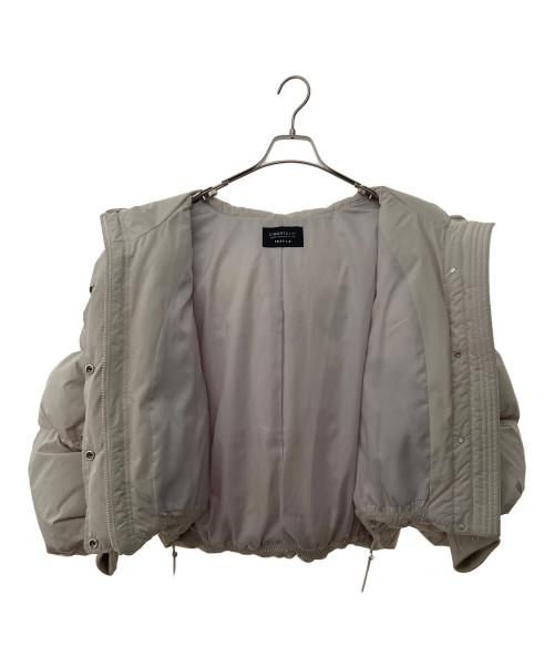 FRAY ID（フレイ アイディー）FRAY ID (フレイ アイディー) ダウンジャケット アイボリーの古着・服飾アイテム