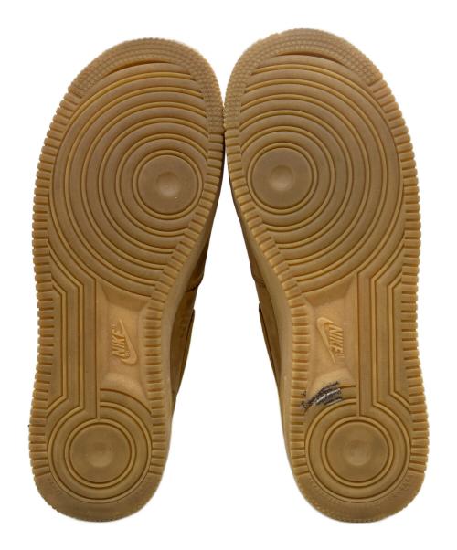 NIKE（ナイキ）NIKE (ナイキ) AIR FORCE1 ブラウン サイズ:26.5の古着・服飾アイテム