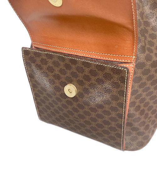 CELINE（セリーヌ）CELINE (セリーヌ) ショルダーバッグ ブラウンの古着・服飾アイテム