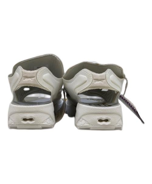 REEBOK（リーボック）REEBOK (リーボック) INSTAPUMP FURY SANDAL ホワイト サイズ:22の古着・服飾アイテム