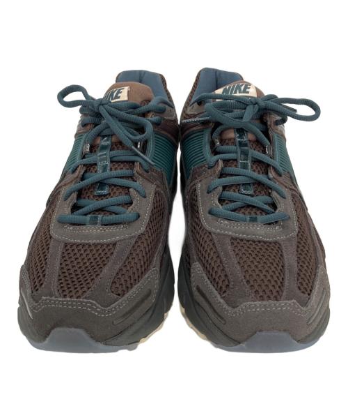 NIKE（ナイキ）NIKE (ナイキ) ローカットスニーカー ブラウン サイズ:28の古着・服飾アイテム