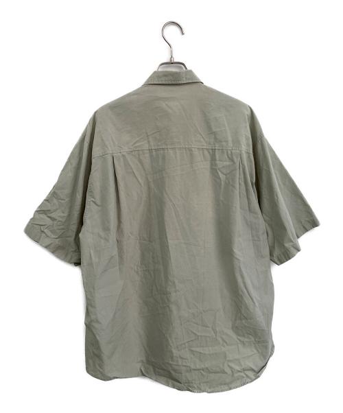 AURALEE（オーラリー）AURALEE (オーラリー) 半袖シャツ オリーブ サイズ:4の古着・服飾アイテム