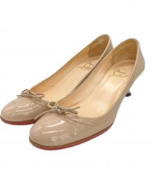Christian Louboutin（クリスチャン・ルブタン）の古着「ヒールパンプス」｜ベージュ