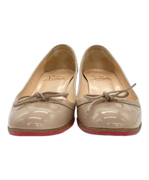 Christian Louboutin（クリスチャン・ルブタン）Christian Louboutin (クリスチャン・ルブタン) ヒールパンプス ベージュ サイズ:36の古着・服飾アイテム
