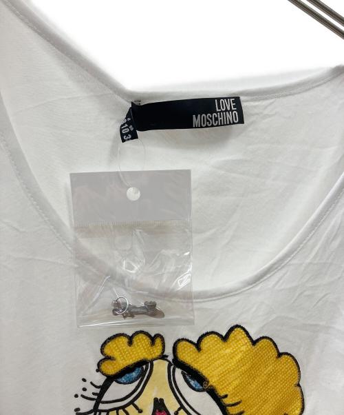 LOVE MOSCHINO（ラブモスキーノ）LOVE MOSCHINO (ラブモスキーノ) タンクトップ ホワイト サイズ:USA6の古着・服飾アイテム
