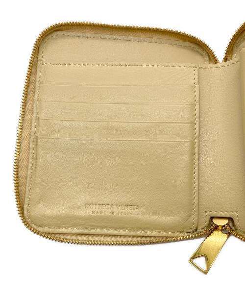 BOTTEGA VENETA（ボッテガベネタ）BOTTEGA VENETA (ボッテガベネタ) 2つ折り財布　イントレチャート ベージュの古着・服飾アイテム