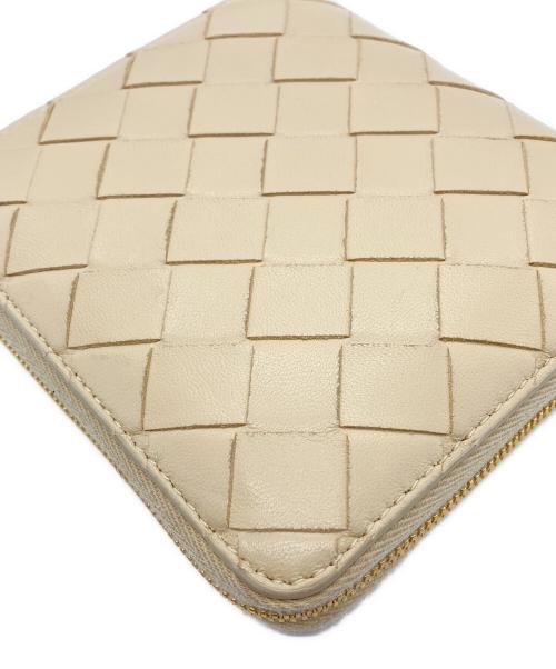 BOTTEGA VENETA（ボッテガベネタ）BOTTEGA VENETA (ボッテガベネタ) 2つ折り財布　イントレチャート ベージュの古着・服飾アイテム