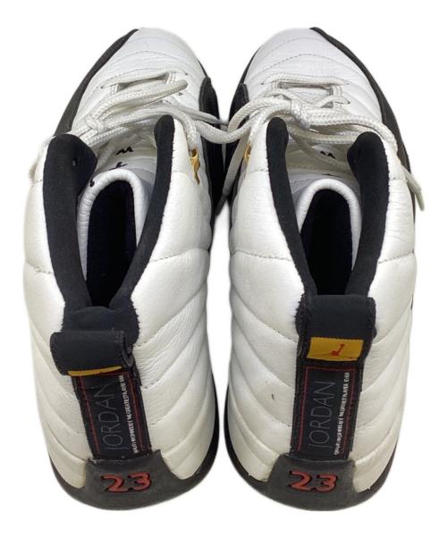 NIKE（ナイキ）NIKE (ナイキ) スニーカー　AIR JORDAN 12 RETRO ' Taxi ' ホワイト サイズ:27の古着・服飾アイテム