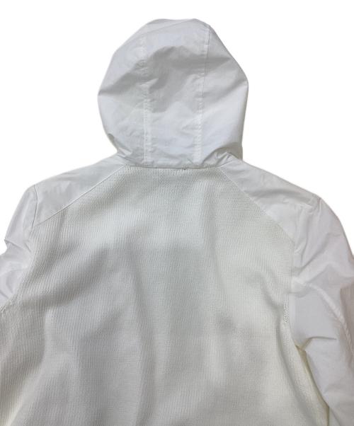 HERNO（ヘルノ）HERNO (ヘルノ) ハイブリッドジップフーディ ホワイト サイズ:46の古着・服飾アイテム