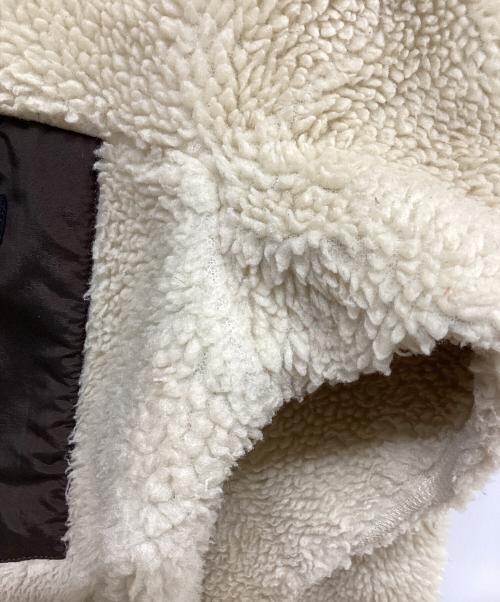 Patagonia（パタゴニア）Patagonia (パタゴニア) アウトドアウェア(ジャケット) アイボリー×ブラック サイズ:SIZE Sの古着・服飾アイテム