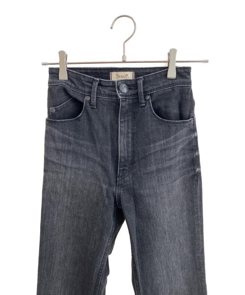 YANUK（ヤヌーク）YANUK (ヤヌーク) デニムパンツ ブラック サイズ:22の古着・服飾アイテム