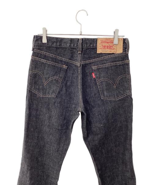 LEVI'S（リーバイス）LEVI'S (リーバイス) デニムパンツ ブラック サイズ:31の古着・服飾アイテム