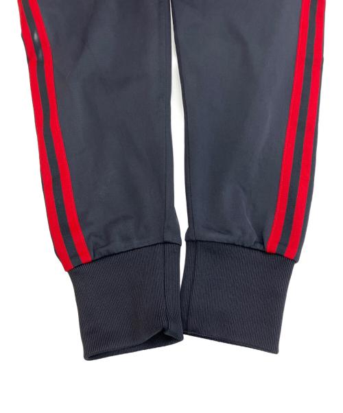 adidas（アディダス）adidas (アディダス) トラックジャケット レッド×ブラック サイズ:XOの古着・服飾アイテム