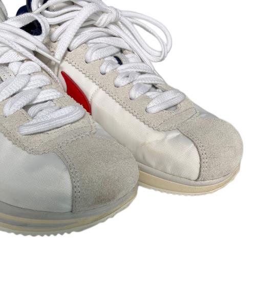 NIKE（ナイキ）NIKE (ナイキ) sacai (サカイ) スニーカ　ZOOM CORTEZ SP ホワイト×レッド サイズ:27.5の古着・服飾アイテム