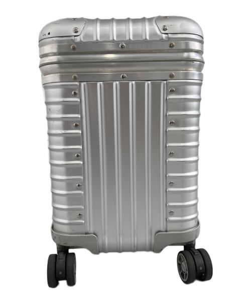 RIMOWA（リモワ）RIMOWA (リモワ) キャリーバッグ　トパーズパイロット シルバーの古着・服飾アイテム