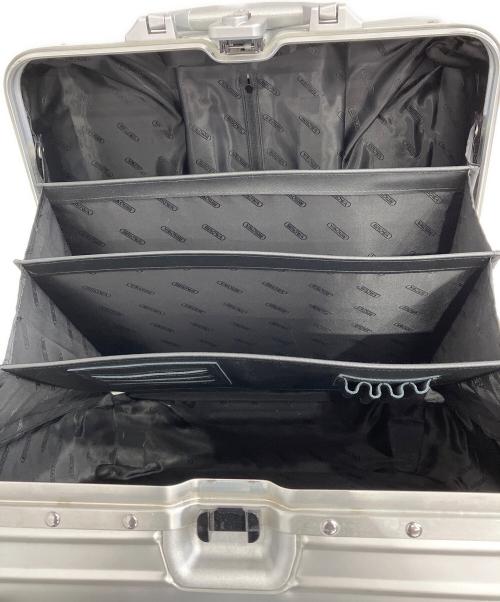 RIMOWA（リモワ）RIMOWA (リモワ) キャリーバッグ トパーズ ビジネストローリー シルバーの古着・服飾アイテム
